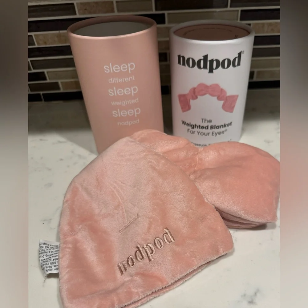 NODPOD The Weighted Blanket for your eyes NEW